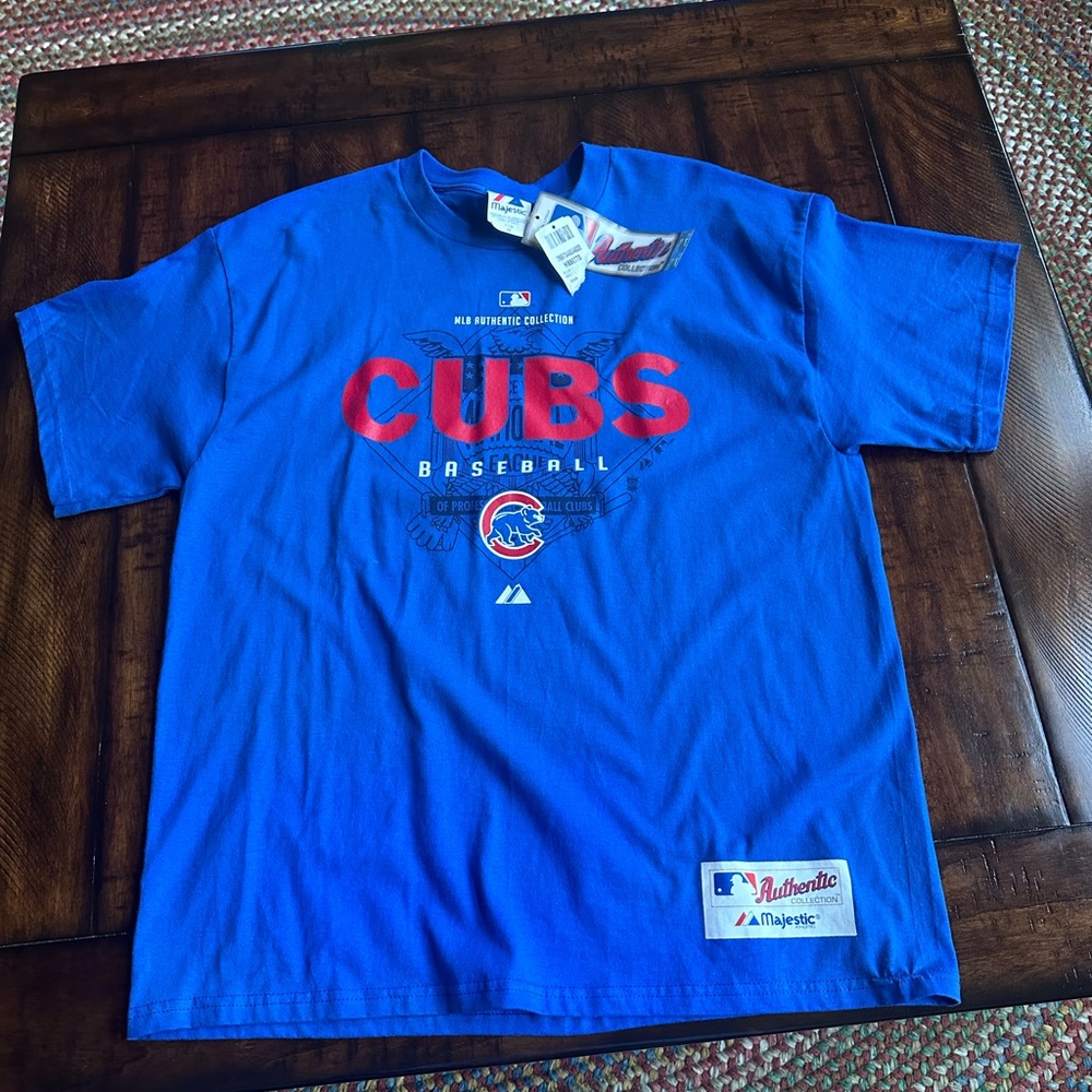NWT - Majestic Cubs Blue Adult T-Shirt -Medium - 100% Cotton